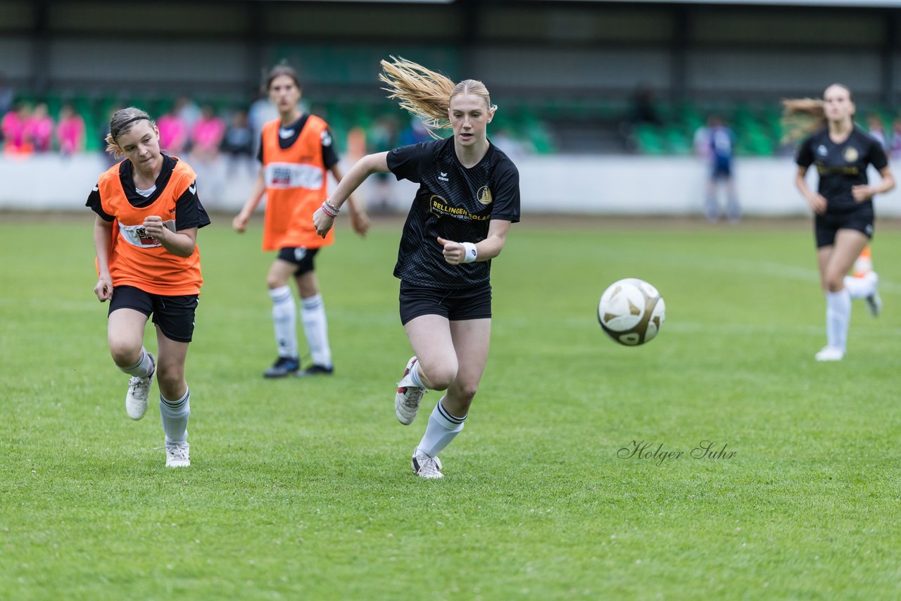 Bild 270 - Loewinnen Cup